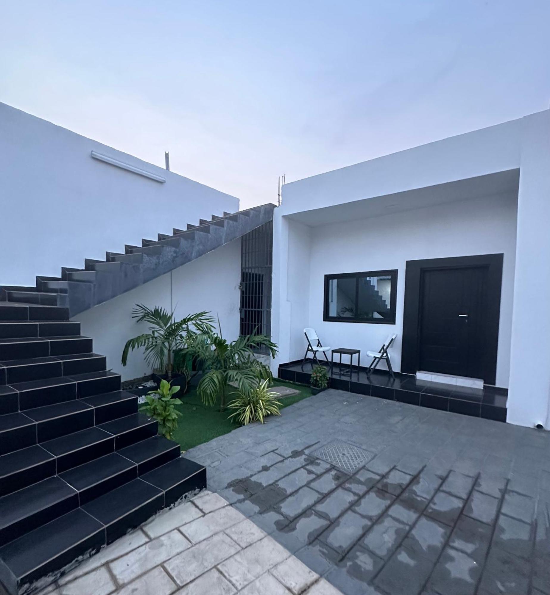 Ad Home Lomé Exterior photo